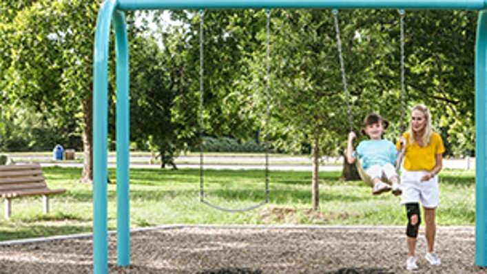 Ottobock Agilium Vantage lets you go back to the activities you love.